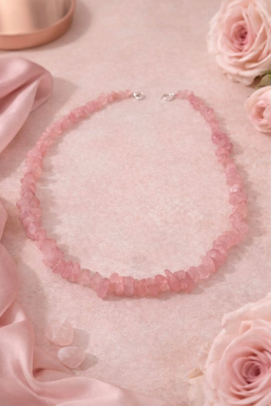 ✨️Elegante Halskette mit rosa Steinperlen Verleihen.