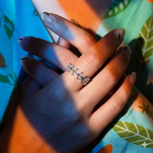 Eleganter Damenring mit funkelndem Design 💍